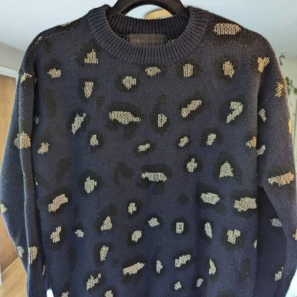Kendall & Kylie Navy Blue Metallic Cheetah Sweater - Picture 3 of 5